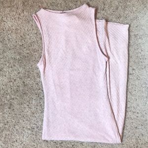 Pink bodycon dress